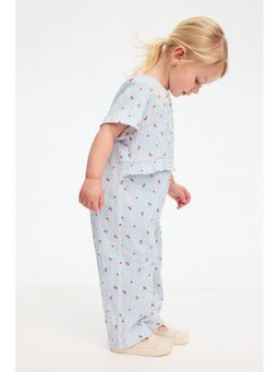 H&M - Girls Blue Crinkled romper suit