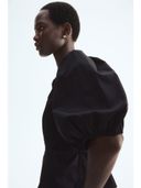 Black color option, Currently selected