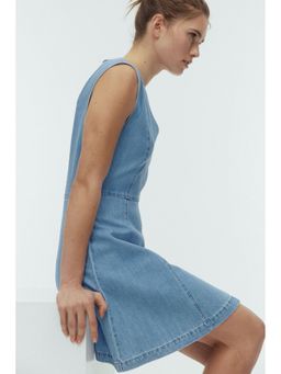 H&M - Women Blue Sleeveless denim dress