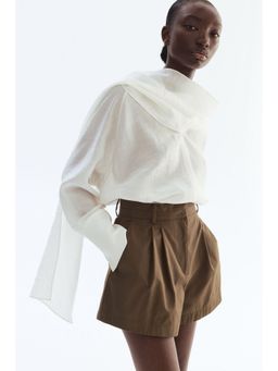 H&M - Women Green Tailored twill shorts