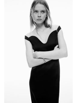 H&M - Women Black Fitted off-the-shoulder dress