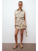 Beige color option, Currently selected