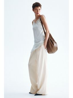 H&M - Women Beige Tailored trousers