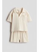 Beige color option, Currently selected