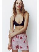 Pink color option, Currently selected