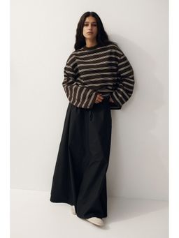 H&M - Women Brown Oversized sweatshirt