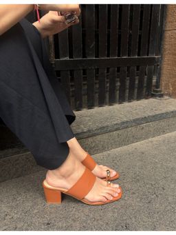 Shoe that fits you - Tan Toe Block Heels Sandals
