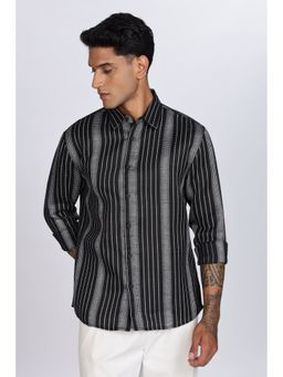 Eszett - Men Black Cotton Stripes Casual Shirt