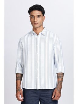 Eszett - Men Blue Cotton Stripes Casual Shirt
