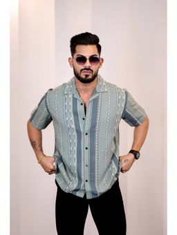 Eszett - Men Green Cotton Stripes Casual Shirt