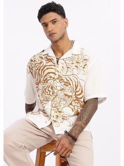 Eszett - Beige Men Beige Self Design Half Sleeves Casual Shirt