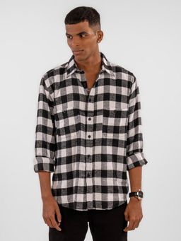 Eszett - Men White Polyester Checks Casual Shirt