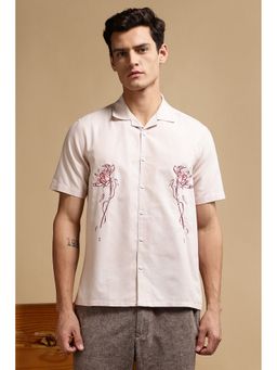 Eszett - Men Pink Solid Half Sleeves Casual Shirt