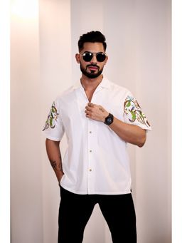 Eszett - Men White Cotton Embroidered Casual Shirt