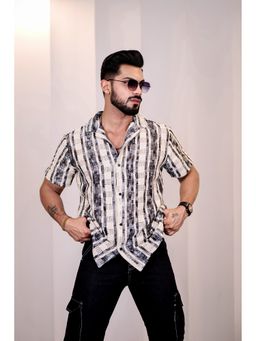 Eszett - Men Grey Cotton Stripes Casual Shirt