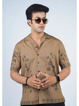 Eszett - Men Brown Floral Half Sleeves Casual Shirt