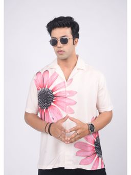 Eszett - Men White Floral Printed Half Sleeves Casual Shirt