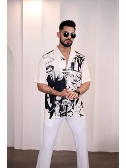 Eszett - Men Beige Cotton Graphic Casual Shirt