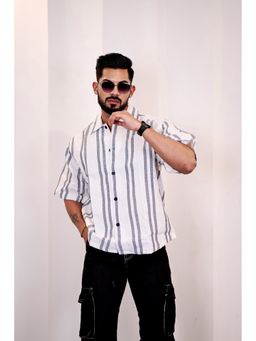 Eszett - Men White Linen Stripes Casual Shirt