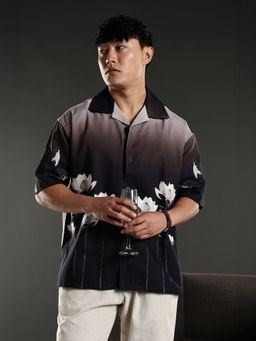 Eszett - Men Black Floral Half Sleeves Casual Shirt