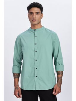 Eszett - Men Green Plain Half Sleeves Casual Shirt