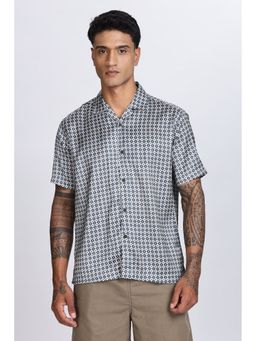 Eszett - Men Blue Satin Geometric Casual Shirt