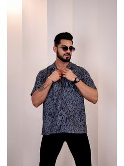 Eszett - Men Navy Blue Linen Geometric Casual Shirt