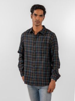 Eszett - Men Green Cotton Checks Casual Shirt