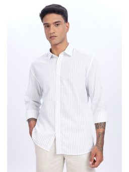 Eszett - White Men Stripes Full Sleeves Casual Shirt