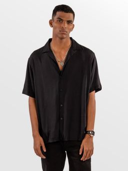 Eszett - Men Black Cotton Solid Casual Shirt
