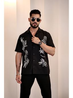Eszett - Men Black Cotton Floral Casual Shirt