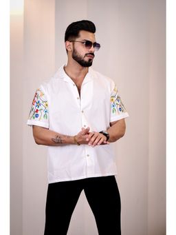Eszett - Men White Linen Embroidered Casual Shirt
