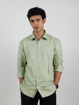 Eszett - Men Green Cotton Solid Casual Shirt