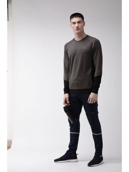 Alcis - Men Charcoal Grey Solid Training Sweatshirt
