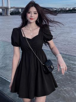 ZUMMER - Women Black Solid Front Ruched Mini Dress
