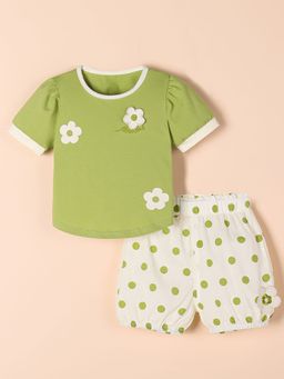 Hopscotch - 2-Pc Daisy Dot Top & Shorts