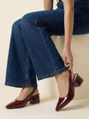 Maroon color option