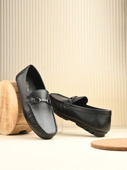 EGOSS - Men Black Loafers