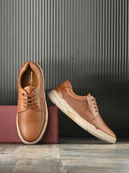 EGOSS - Men Brown Lace-Up Sneakers By Aspeerio
