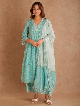 SHAABA CLOTHING - Blue Embroidered Block Printed Cotton V-Neck Kurta with Palazzo & Dupatta