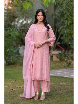 Mahee Jaipur - Pearl Pink Mul Chanderi Thread Embroidery Kurta with Pant & Dupatta