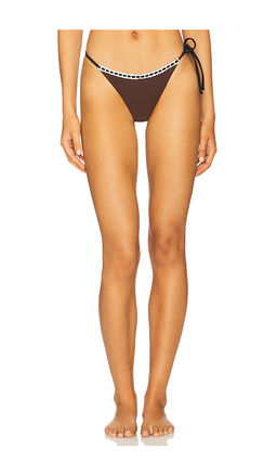 LPA - Camelia Bottom