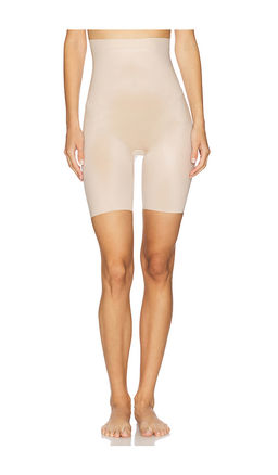 Spanx - shape Invisible High Waisted Short