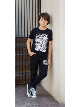 Ninos Dreams - Black Cotton Graphic T-Shirt With Shorts