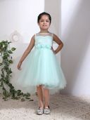 Green color option, Sold out, Currently selected