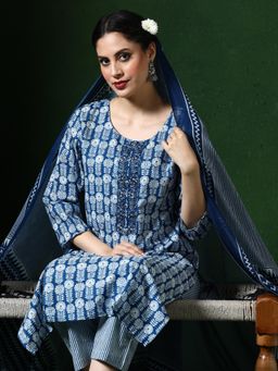 Jaipur Kurti - Floral Embroidered Straight Pure Cotton Kurta and Pant and Dupatta (Set of 3)