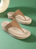 Beige color option, Currently selected