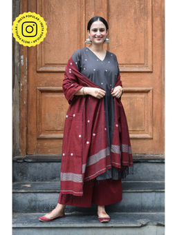 HOUSE OF MOXA - Maroon Handwoven Jamdani Dupatta