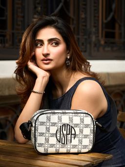 U.S. POLO ASSN. - Garet Off White crossbody Handbag with Monogram Print