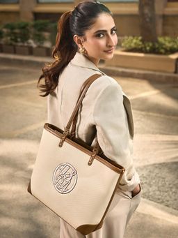 U.S. POLO ASSN. - Ava Off White tote Handbag with Solid Finish